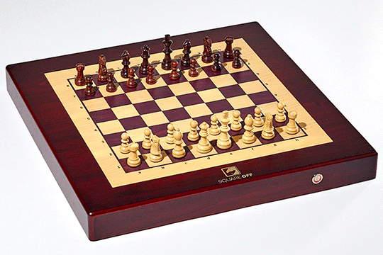 This Robotic Chessboard Is Like Something Out of Harry Potter - WSJ